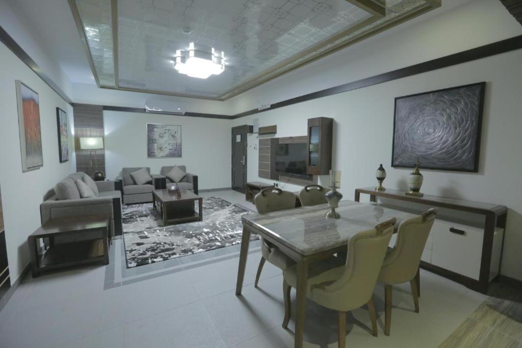 Niyaf Hotel Appartments Khamis Mushait Εξωτερικό φωτογραφία